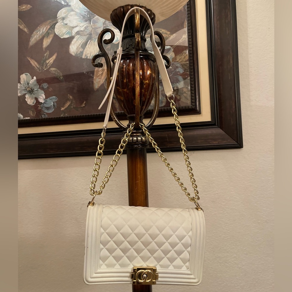 Bag please check all picture of condition